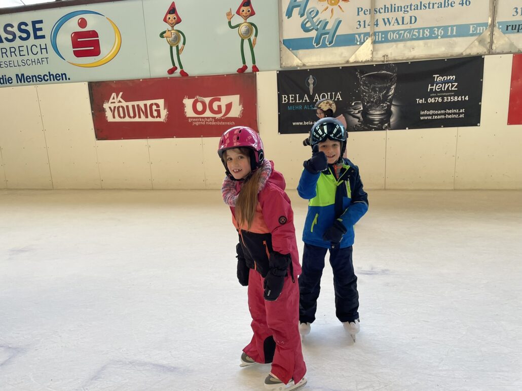 Eislaufen macht Spaß Volksschule Ober Grafendorf